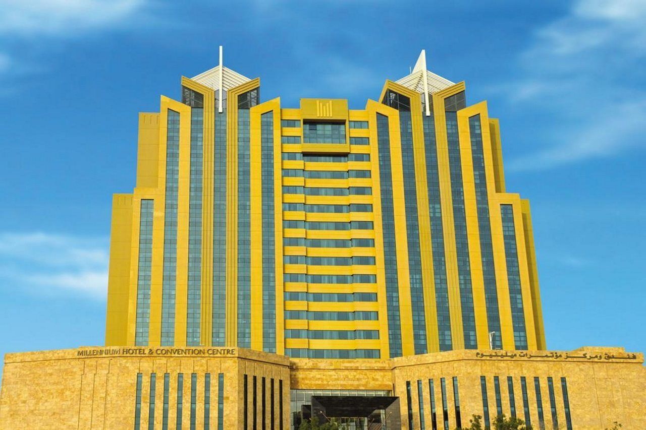 Millennium Hotel y Centro de Convenciones Kuwait Kuwait City Exterior foto